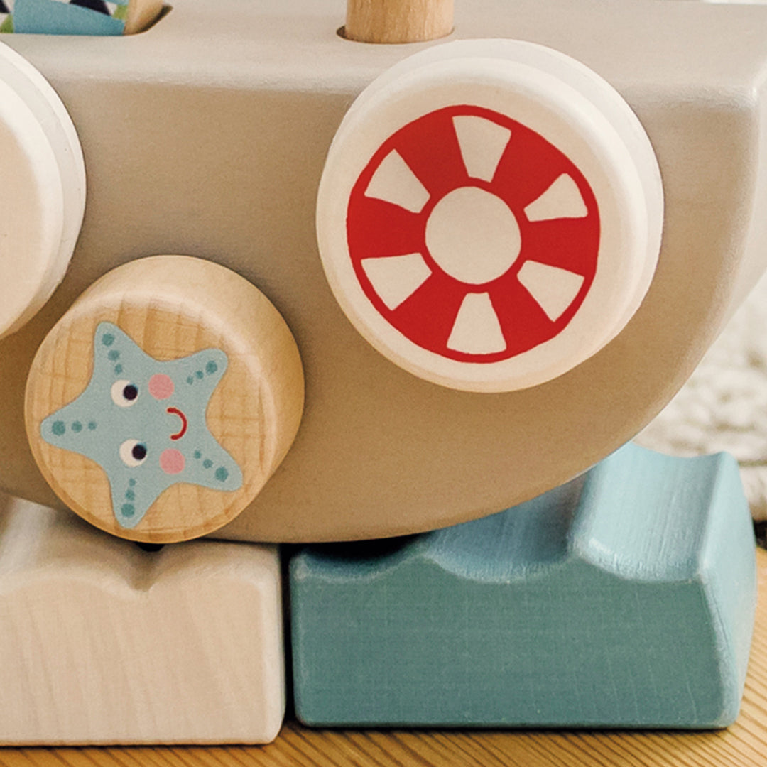 Lolo's Funny Autoboat 2-in-1 Stacking Game