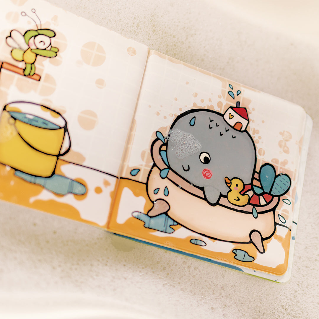 Splish, Splash! It's Time to Bathe! Magic Bath Book